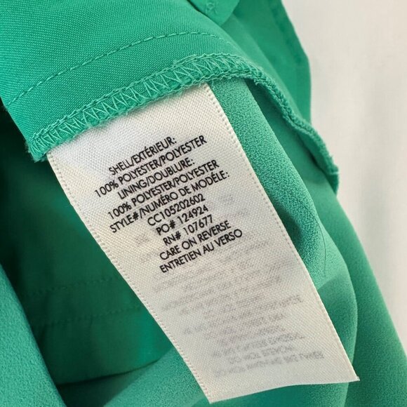 Alice + Olivia Green Women's Shorts - Picture 4 of 4